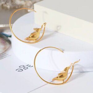 Tory Burch matte gold earrings